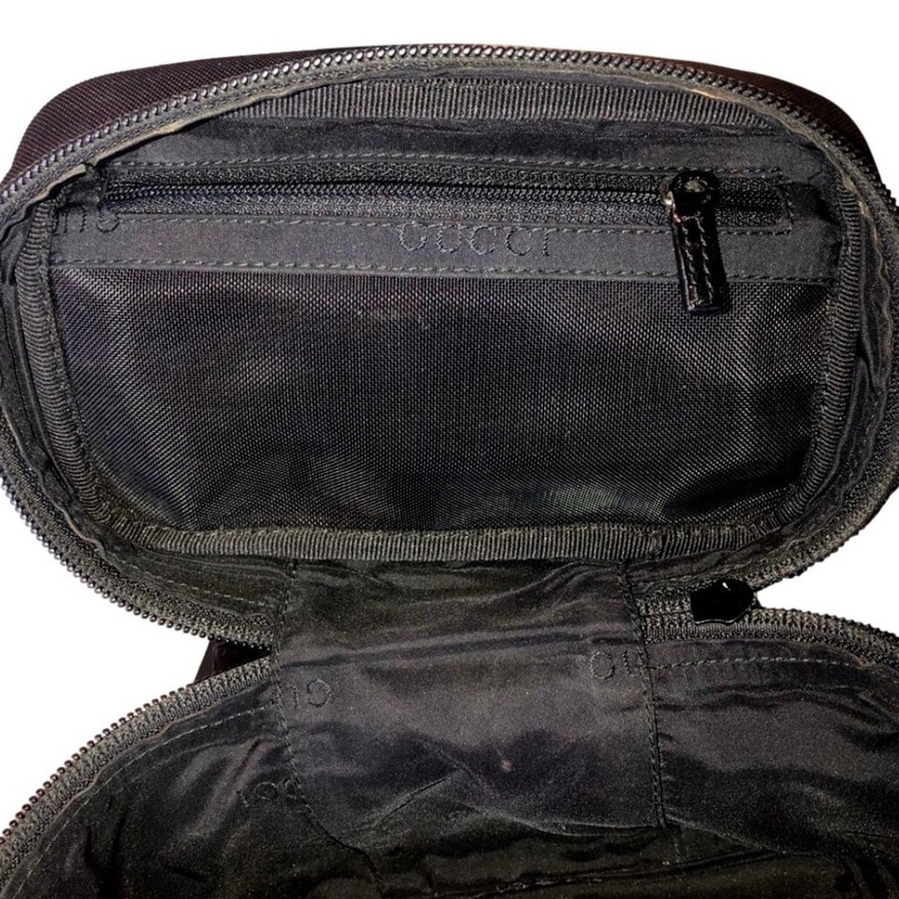 W GUCCI Black Nylon Makeup Case & Toiletry Bag w Black Leather Top Handle NWOT - Picture 8 of 17